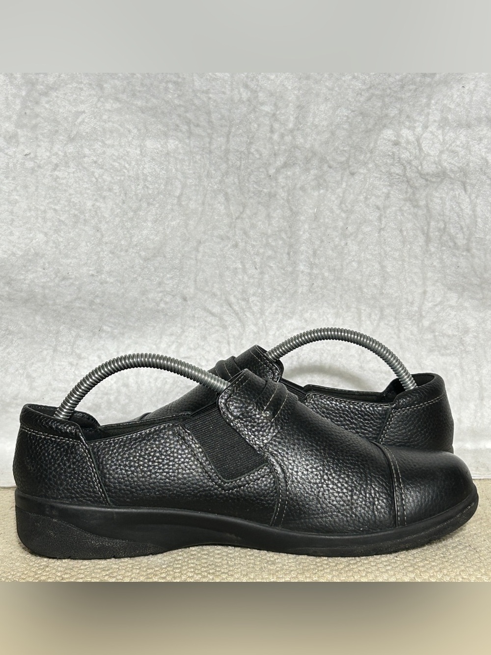 Clarks Womens Black Leather Cheyn Madi Casual Slip On Flats Loafers Shoes SZ 8W - Picture 6 of 11